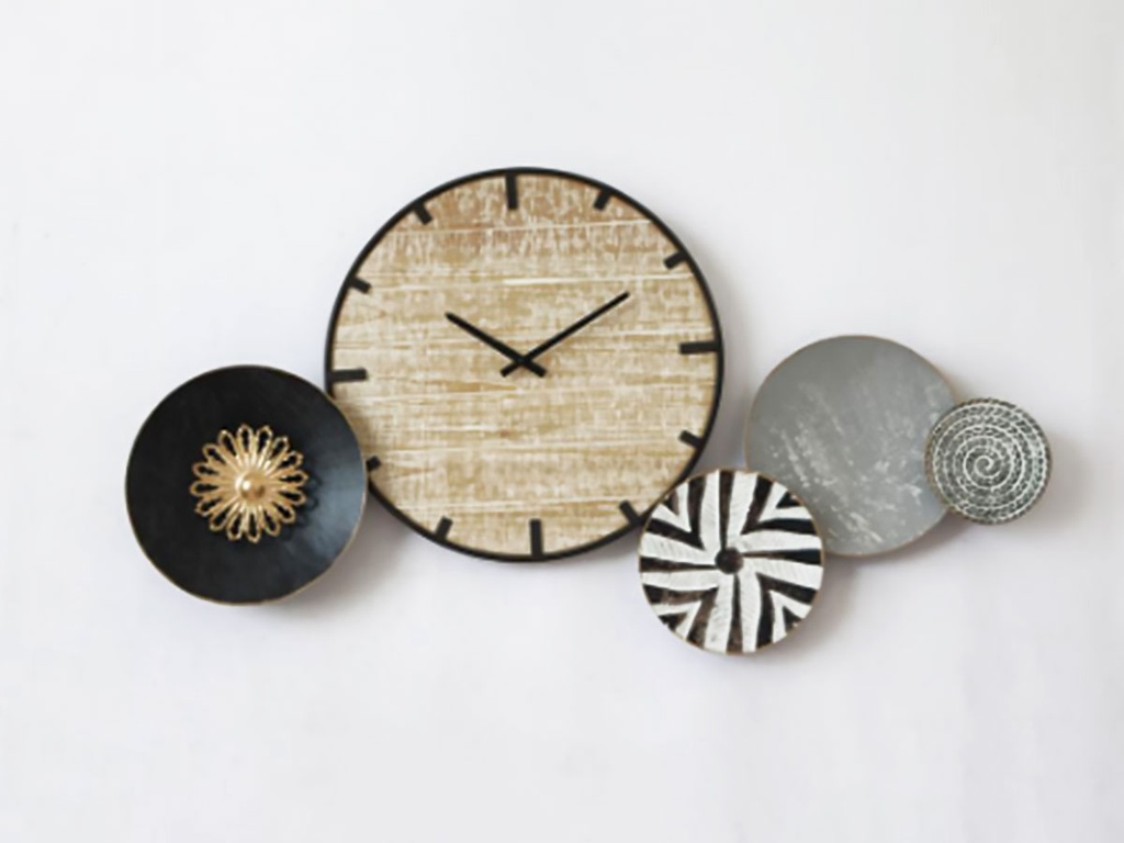 DECO MUR MONTRE