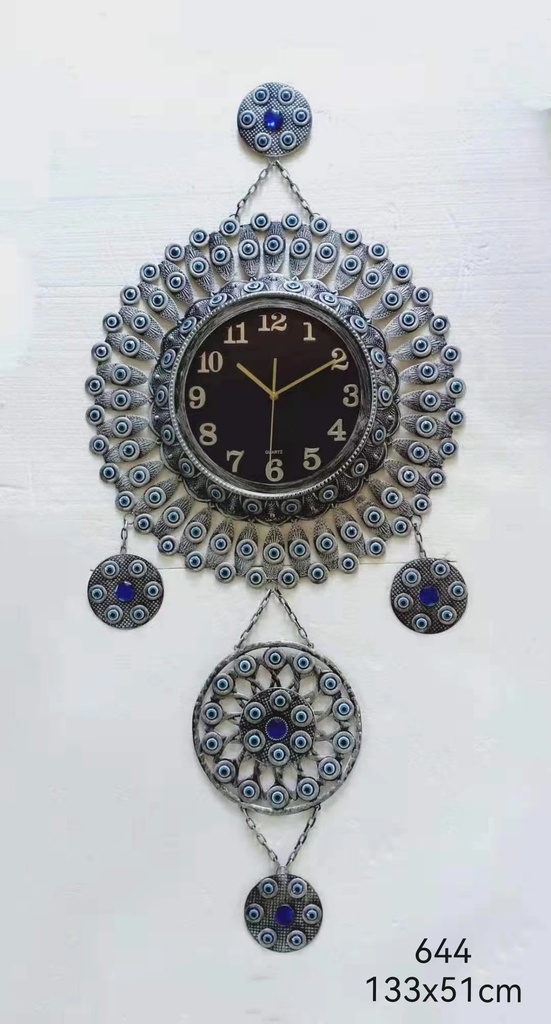 MONTRE 880
