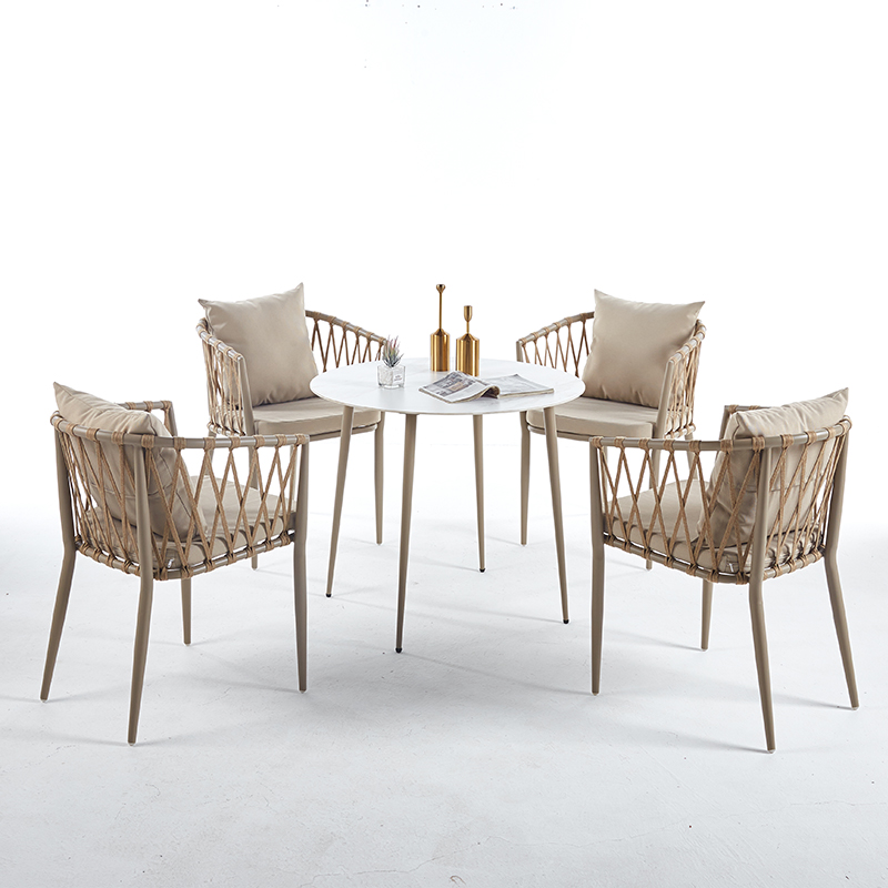 [TABLE-Y803-1716] TABLE Y803  CARREE/1716*4CHAISES TERRASSE